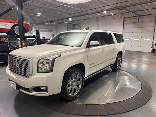 2015 GMC Yukon XL Denali 4WD photo