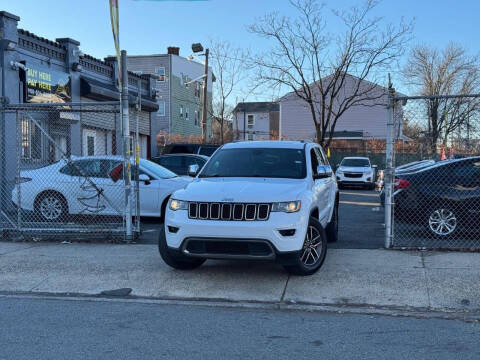 2021 Jeep Grand Cherokee Limited RWD photo