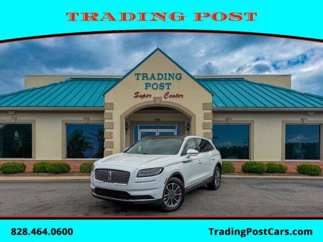 2021 Lincoln Nautilus Reserve FWD photo