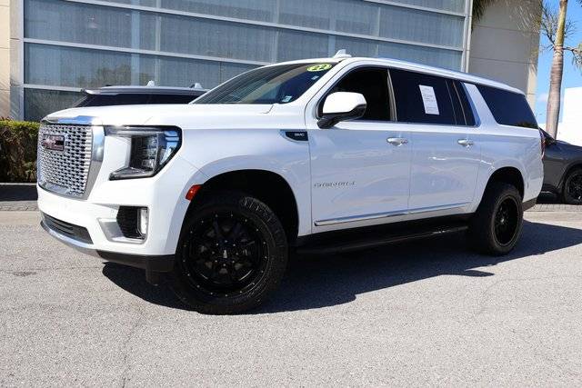 2022 GMC Yukon XL Denali 4WD photo