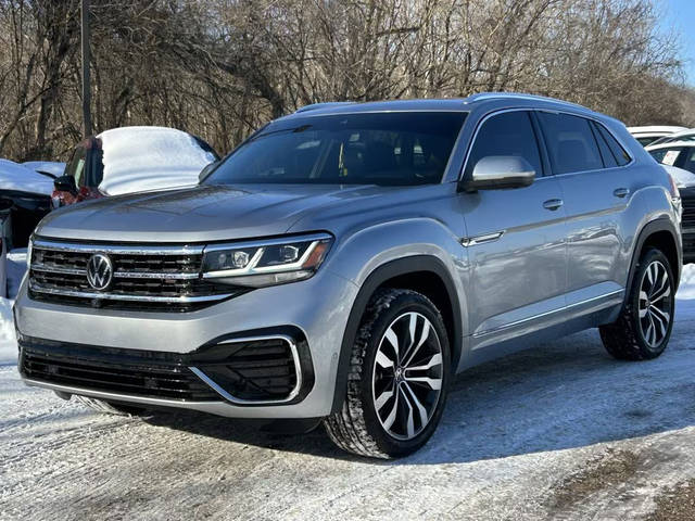 2023 Volkswagen Atlas Cross Sport 3.6L V6 SEL Premium R-Line AWD photo