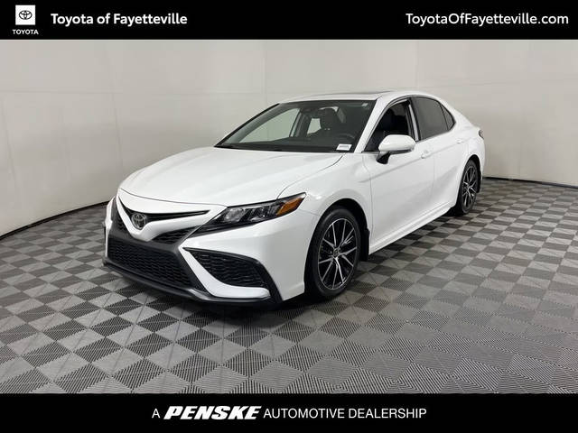 2023 Toyota Camry SE FWD photo