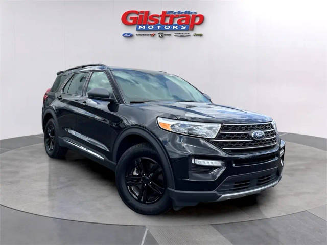 2022 Ford Explorer XLT 4WD photo