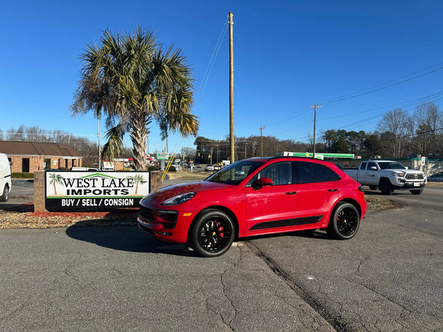 2018 Porsche Macan GTS AWD photo