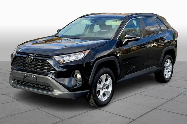 2021 Toyota RAV4 XLE AWD photo