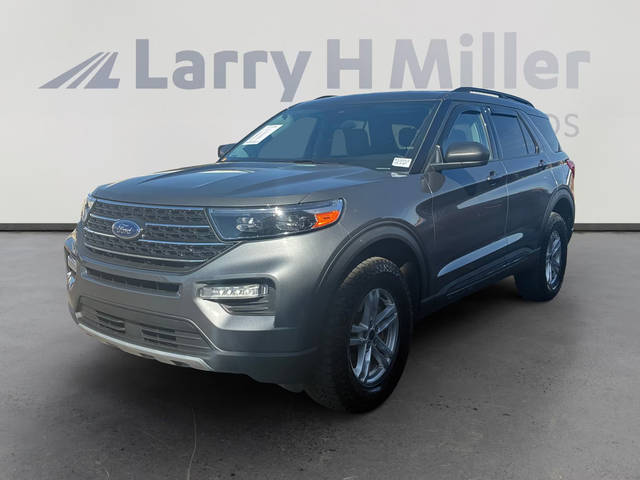 2023 Ford Explorer XLT 4WD photo