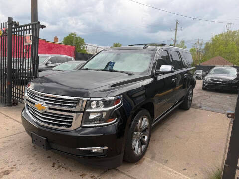 2015 Chevrolet Suburban LTZ 4WD photo