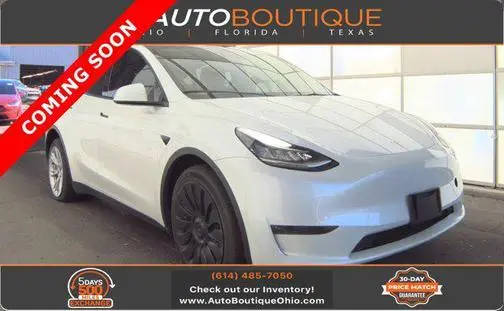 2023 Tesla Model Y AWD photo