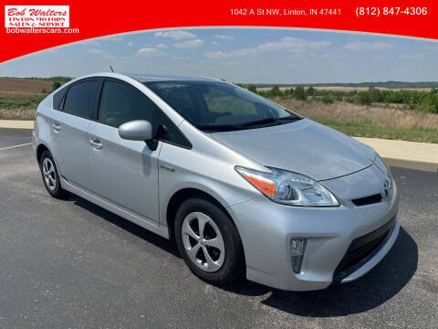 2015 Toyota Prius Three FWD photo