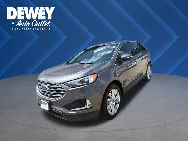 2022 Ford Edge Titanium AWD photo