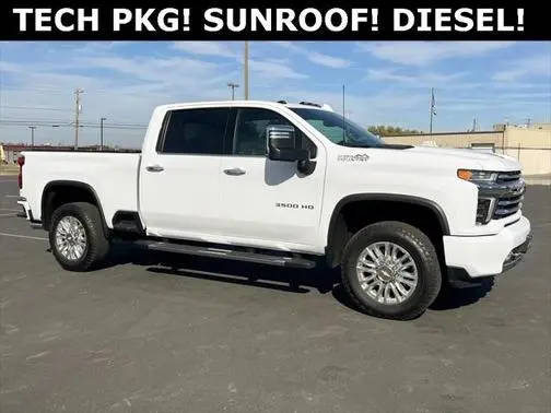 2023 Chevrolet Silverado 3500HD High Country 4WD photo