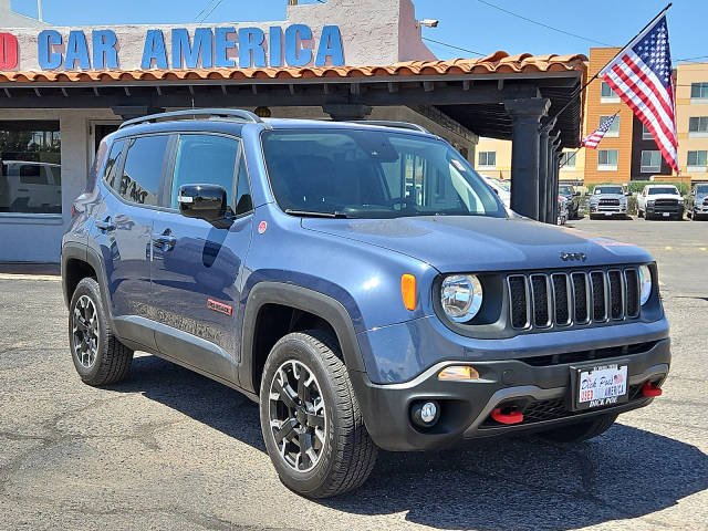 2023 Jeep Renegade Trailhawk 4WD photo