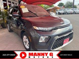 2022 Kia Soul LX FWD photo