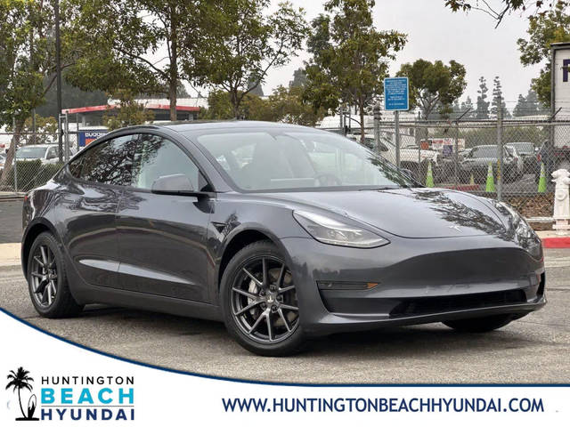 2022 Tesla Model 3  RWD photo