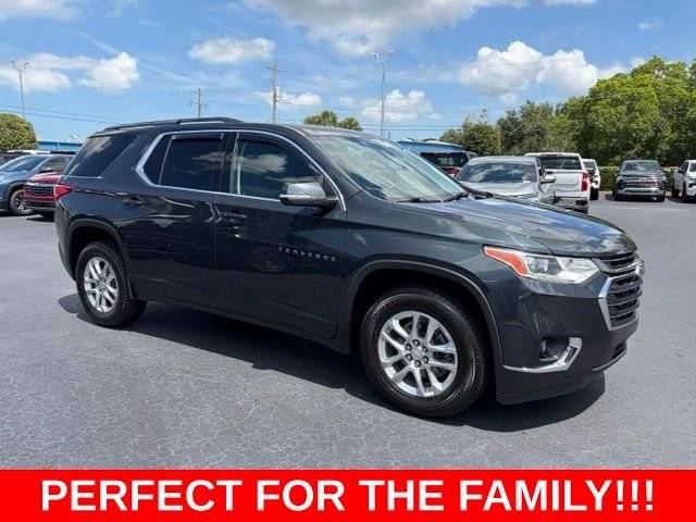2021 Chevrolet Traverse LT Cloth FWD photo