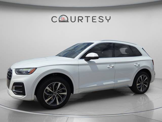 2021 Audi Q5 Premium Plus AWD photo