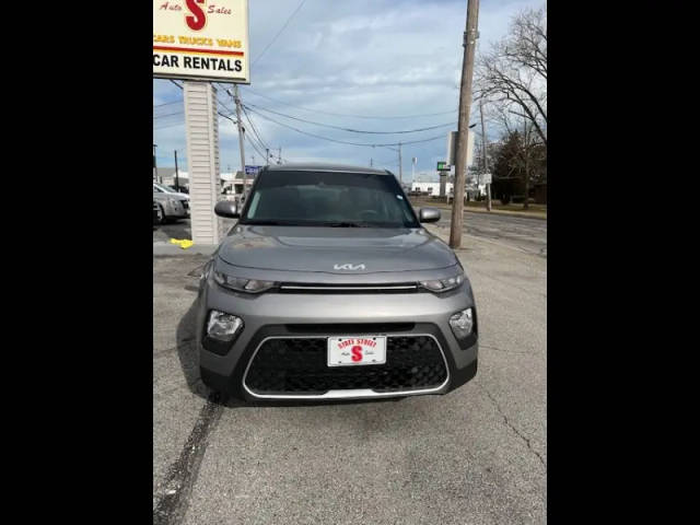2022 Kia Soul LX FWD photo
