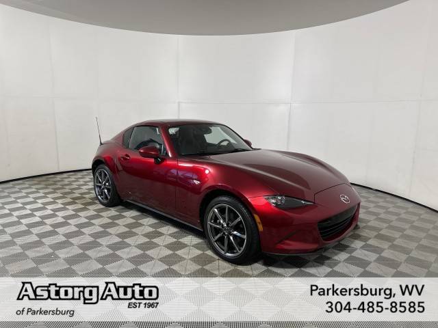 2023 Mazda MX-5 Miata RF Grand Touring RWD photo