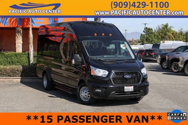 2021 Ford Transit Passenger Wagon XLT AWD photo