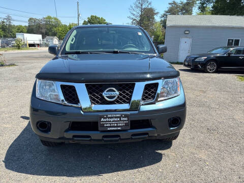 2017 Nissan Frontier SV V6 4WD photo