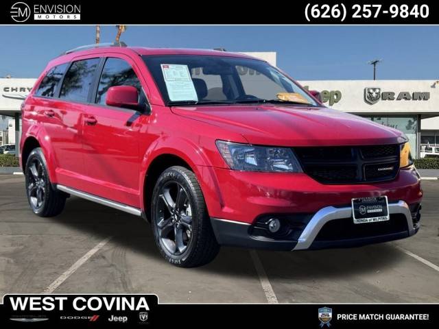 2020 Dodge Journey Crossroad FWD photo