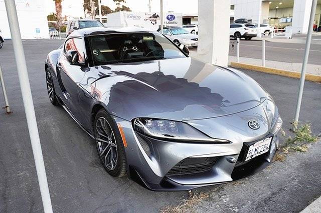 2022 Toyota Supra 2.0 RWD photo