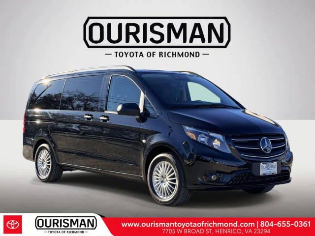 2023 Mercedes-Benz Metris  RWD photo