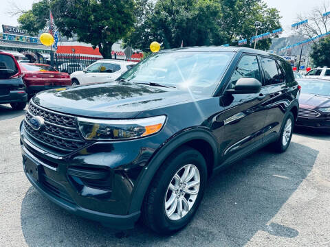 2020 Ford Explorer Base 4WD photo