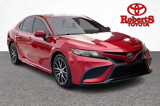 2021 Toyota Camry SE FWD photo
