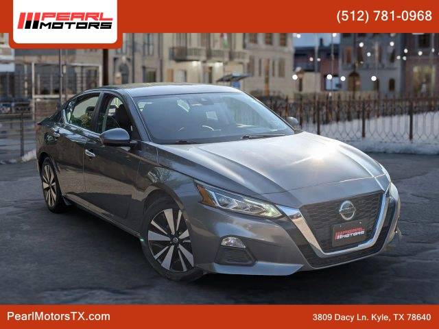 2022 Nissan Altima 2.5 SV FWD photo