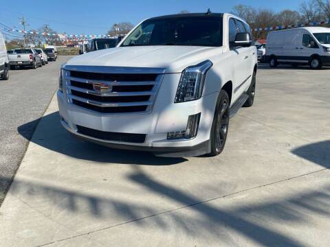 2018 Cadillac Escalade Luxury RWD photo