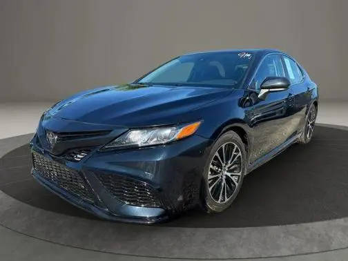2021 Toyota Camry SE FWD photo
