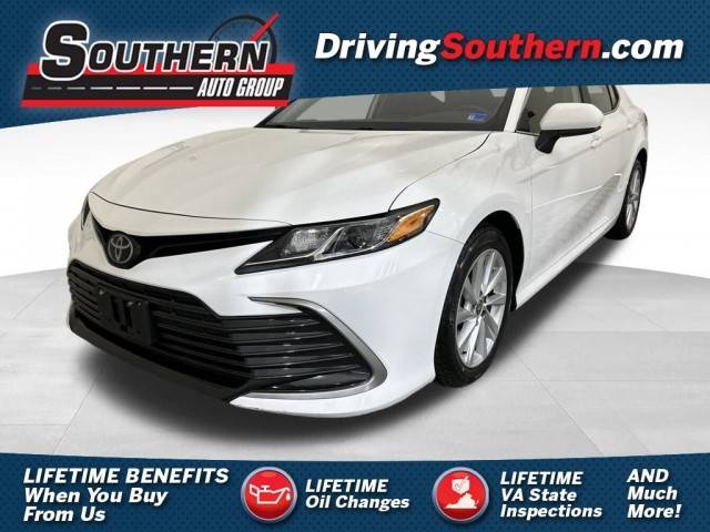 2023 Toyota Camry LE FWD photo