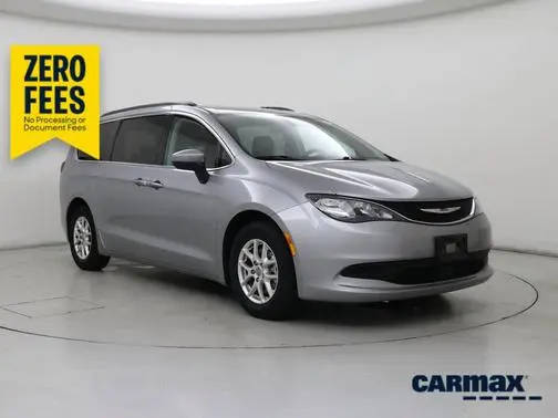 2021 Chrysler Voyager LXi FWD photo