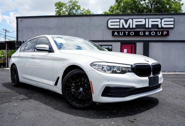 2019 BMW 5 Series 530i RWD photo