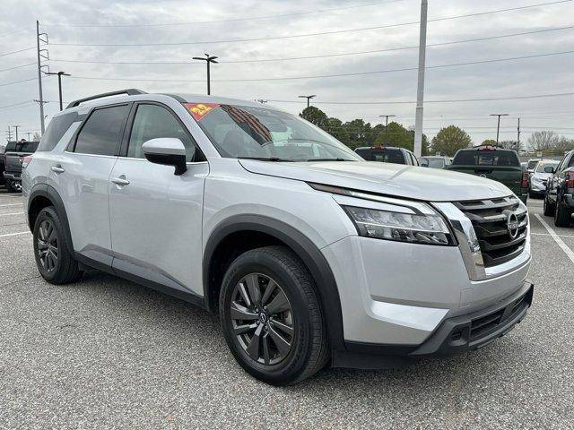 2022 Nissan Pathfinder SV FWD photo
