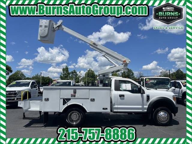 2017 Ford F-450 Super Duty XL RWD photo