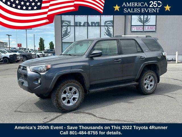 2022 Toyota 4Runner SR5 4WD photo