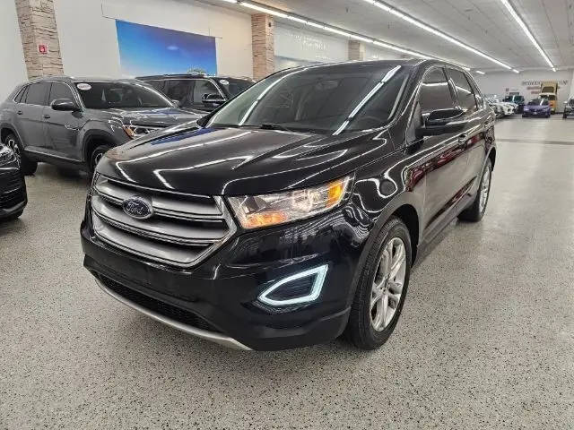 2017 Ford Edge Titanium AWD photo