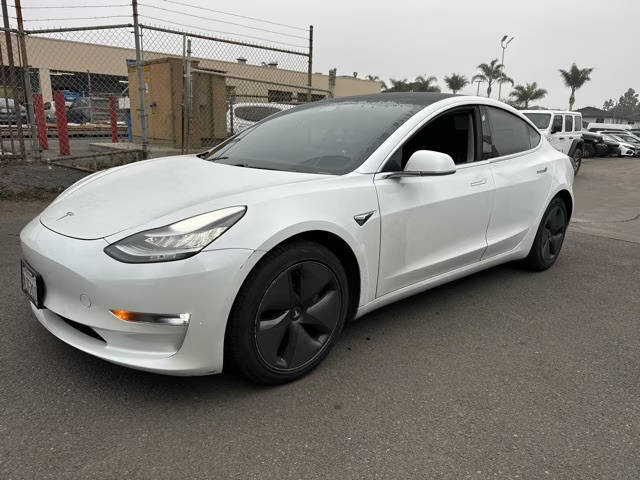 2019 Tesla Model 3 Performance AWD photo