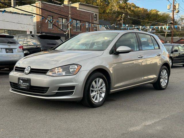 2016 Volkswagen Golf TSI S FWD photo