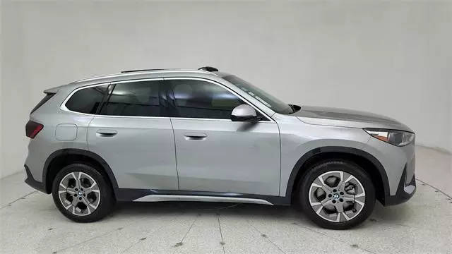 2023 BMW X1 xDrive28i AWD photo