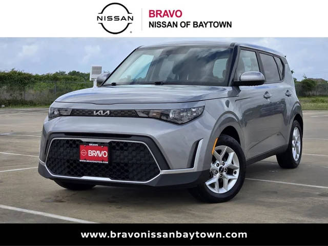 2023 Kia Soul LX FWD photo