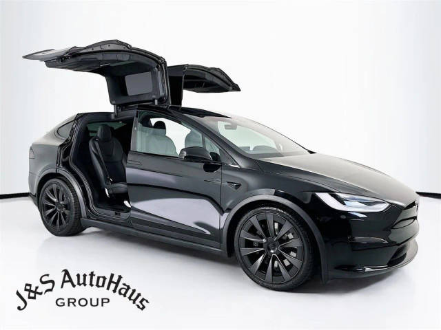 2023 Tesla Model X  AWD photo