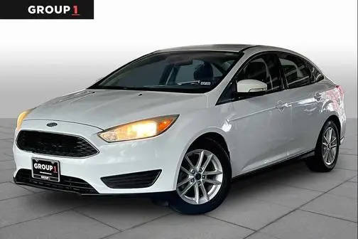 2017 Ford Focus SE FWD photo