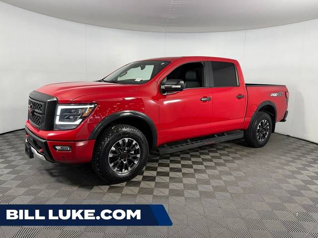 2023 Nissan Titan PRO-4X 4WD photo