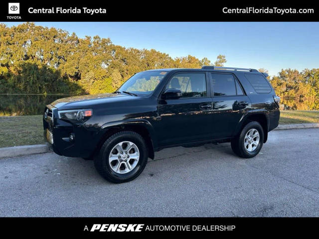 2021 Toyota 4Runner SR5 RWD photo