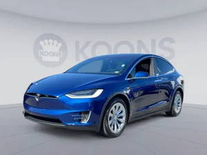 2020 Tesla Model X Long Range Plus AWD photo