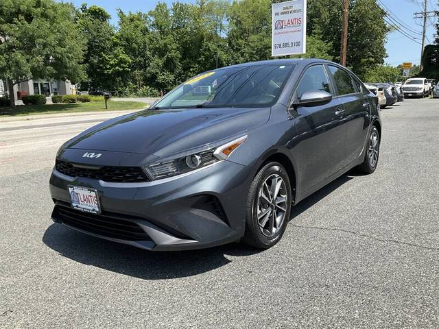 2023 Kia Forte LXS FWD photo