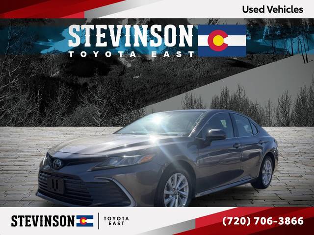 2021 Toyota Camry LE FWD photo